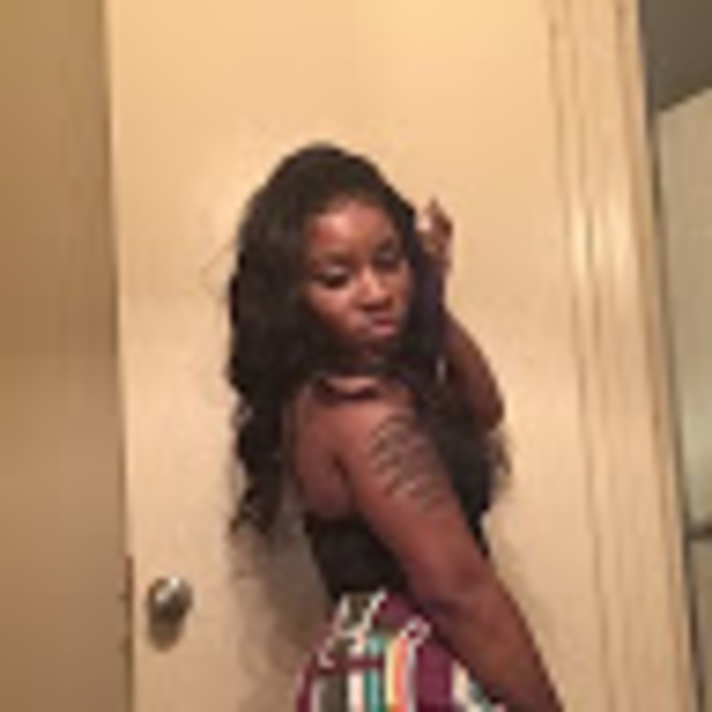 Meet your Posher, Latundra